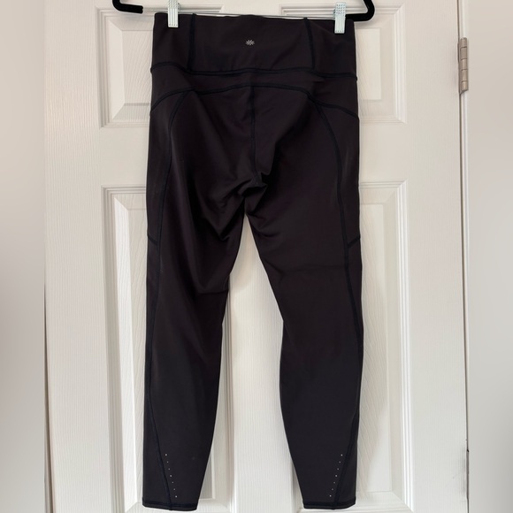 Athleta fleece lined Black Rainier High-Waisted Leggings - Picture 2 of 4